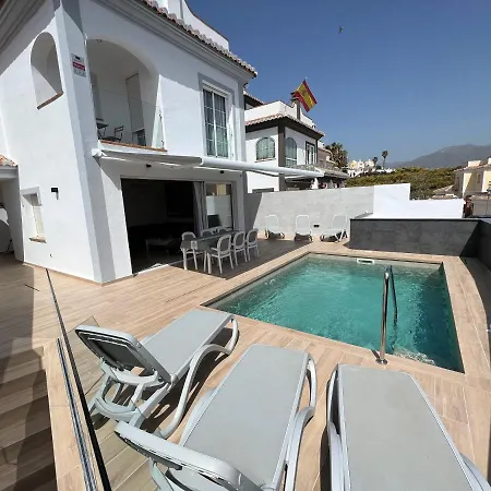 Antonia Mar - Private & Heated Pool - Punta Lara Villa