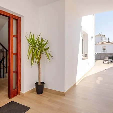 Antonia Mar - Private & Heated Pool - Punta Lara Villa